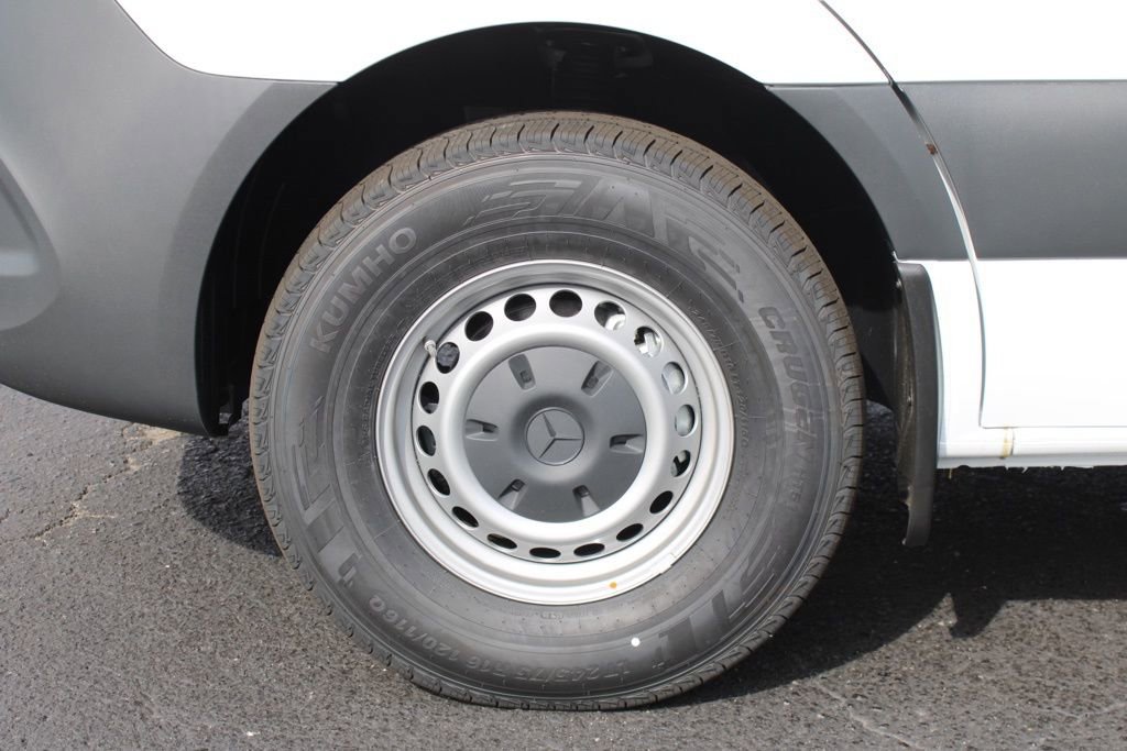 New 2026 Mercedes-Benz Sprinter 144 Cargo image 16