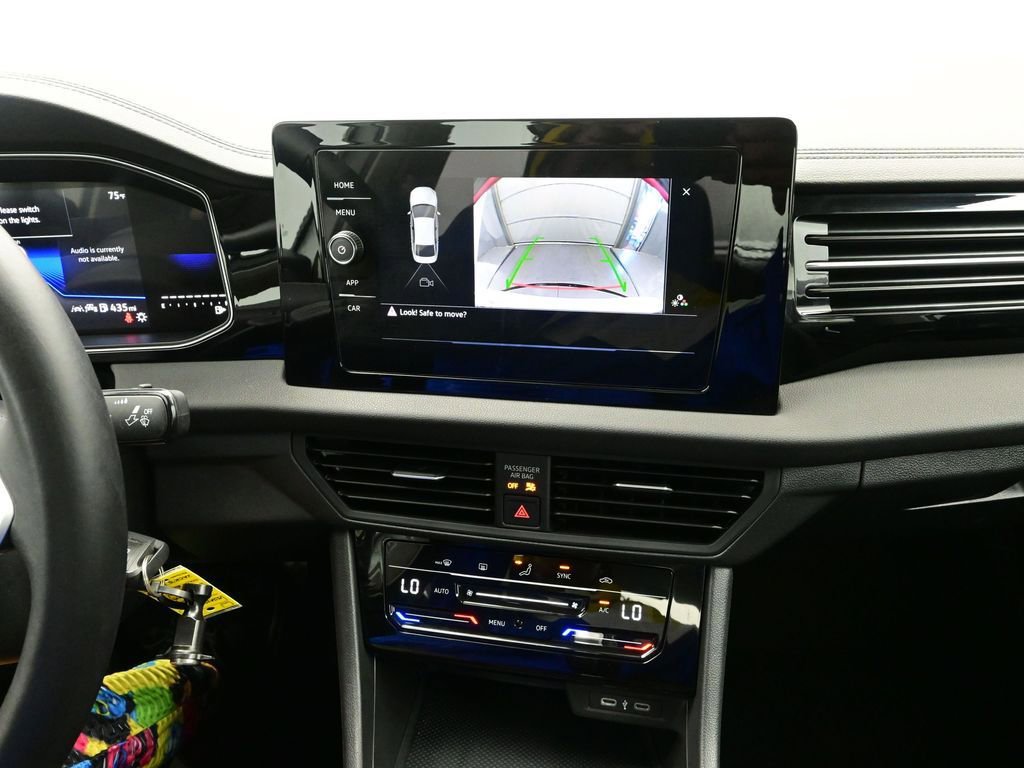 Used 2025 Volkswagen Jetta S image 21