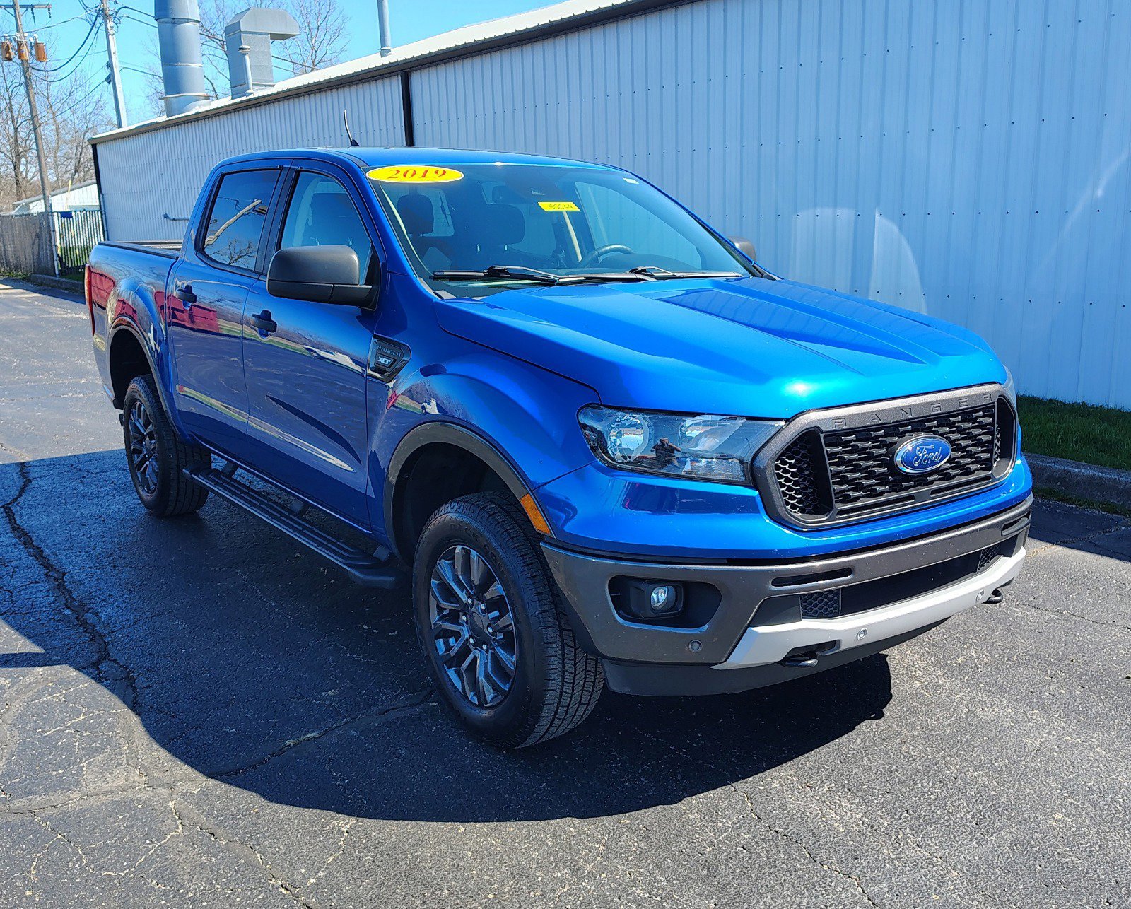 Used 2019 Ford Ranger XLT w/ Equipment Group 301A Mid image 2