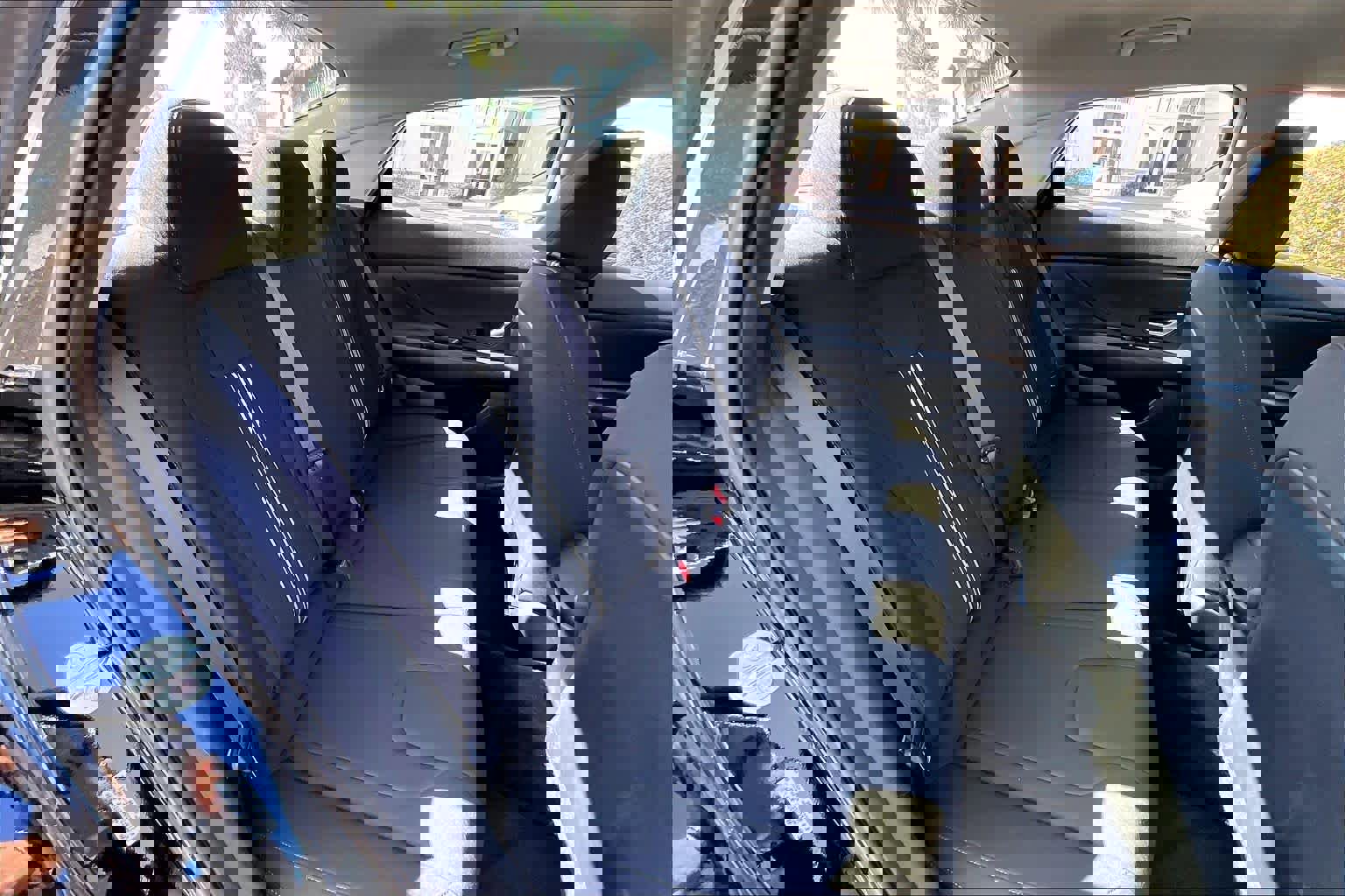 Used 2023 Hyundai Elantra SEL image 19