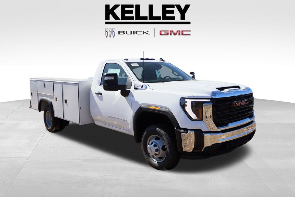 New 2026 GMC Sierra 3500 Pro w/ Convenience Package