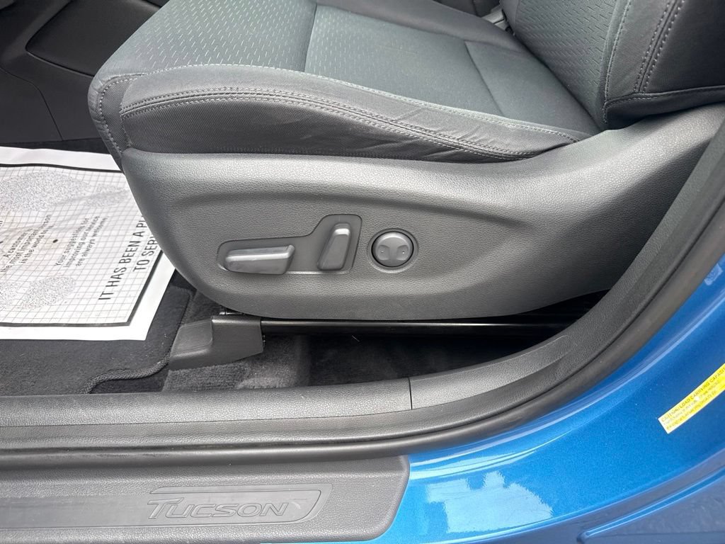 Used 2020 Hyundai Tucson Value AWD/4WD image 11