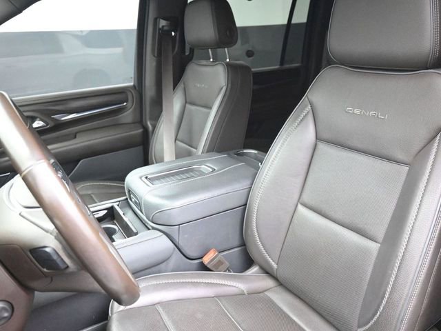 Used 2022 GMC Yukon XL Denali AWD/4WD image 13