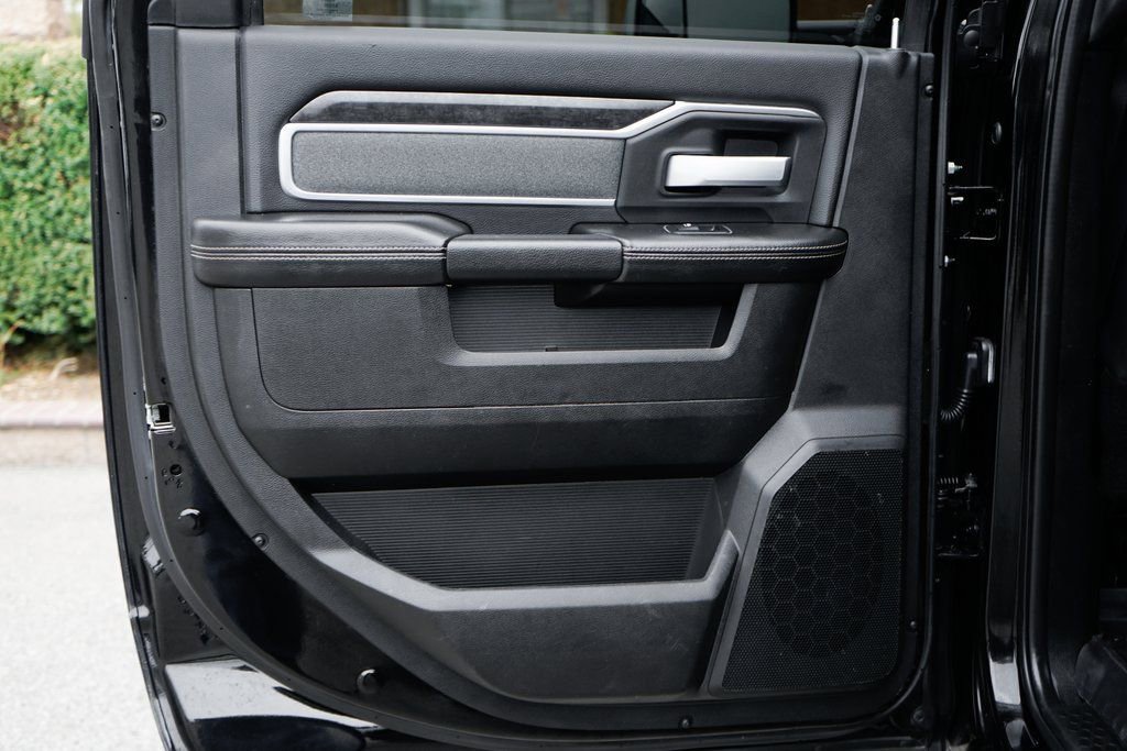 Used 2021 RAM 3500 Big Horn w/ Level 2 Equipment Group image 33