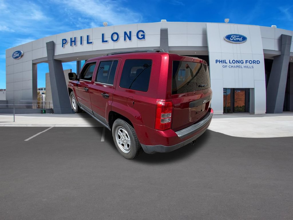 Used 2014 Jeep Patriot Sport FWD image 3
