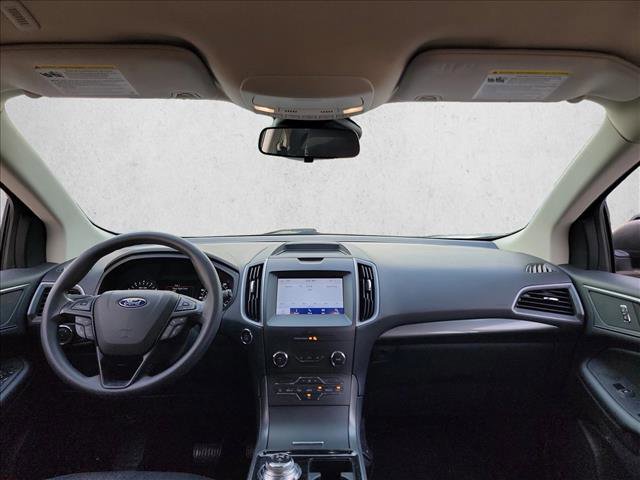Used 2020 Ford Edge SE FWD image 18