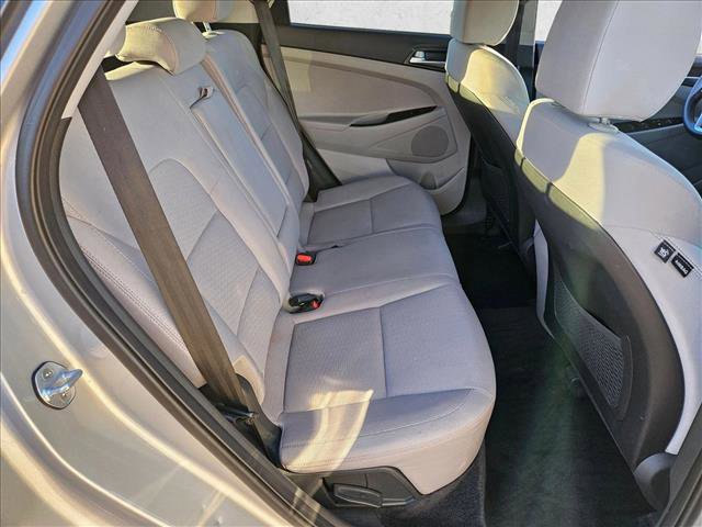 Used 2020 Hyundai Tucson SE image 18