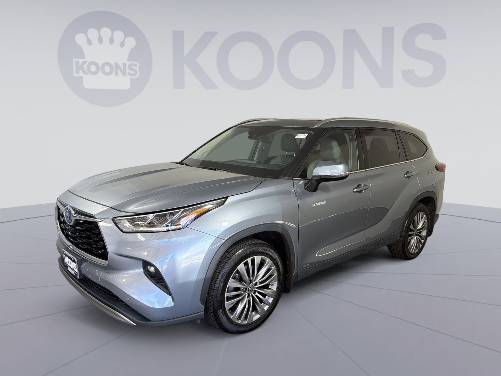 Used 2021 Toyota Highlander Platinum image 1