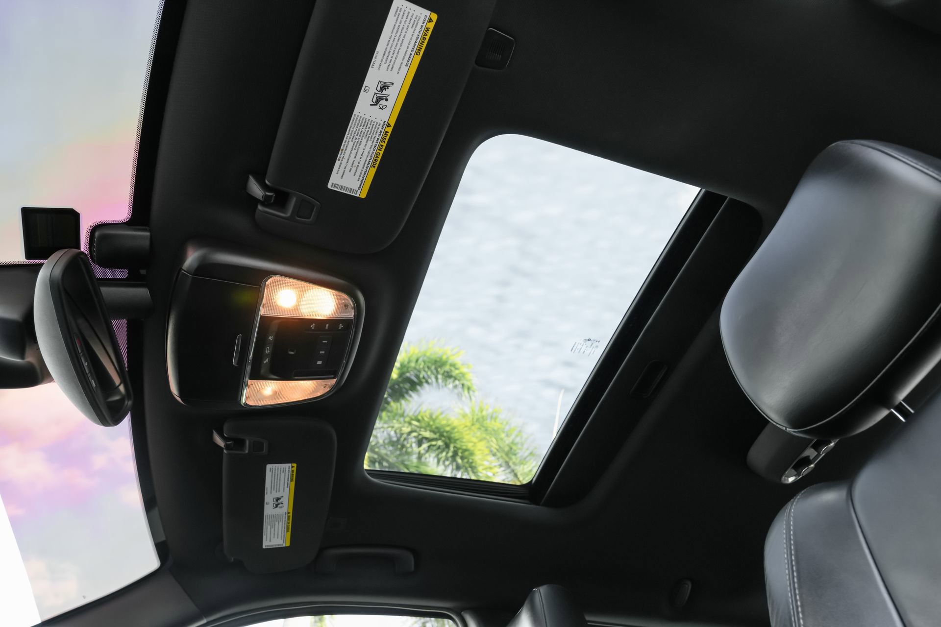 Used 2019 Dodge Durango R/T w/ Technology Group image 22