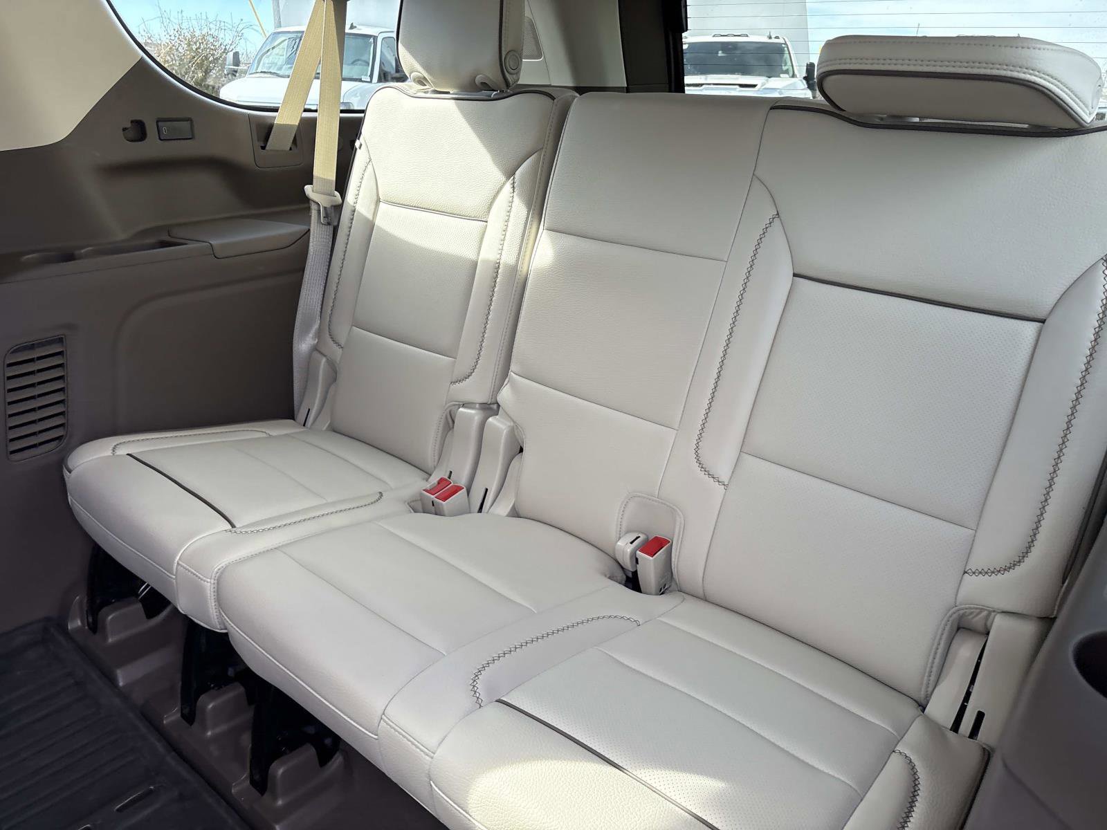 Certified 2024 GMC Yukon XL Denali w/ Denali Reserve Package image 32