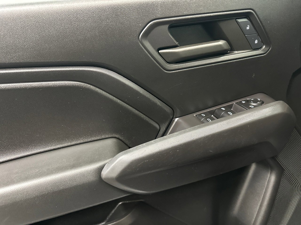 Used 2023 Chevrolet Colorado Trail Boss w/ LPO, Skid Plate Package image 35