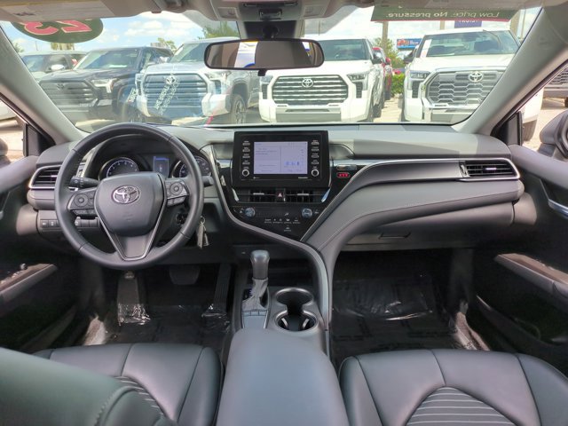 Certified 2023 Toyota Camry SE FWD image 16