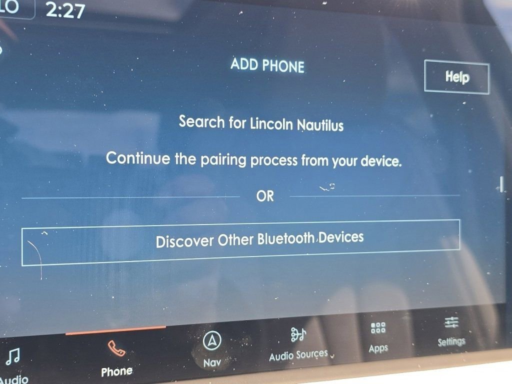 Used 2023 Lincoln Nautilus Reserve w/ Cargo Utility Package AWD/4WD image 11