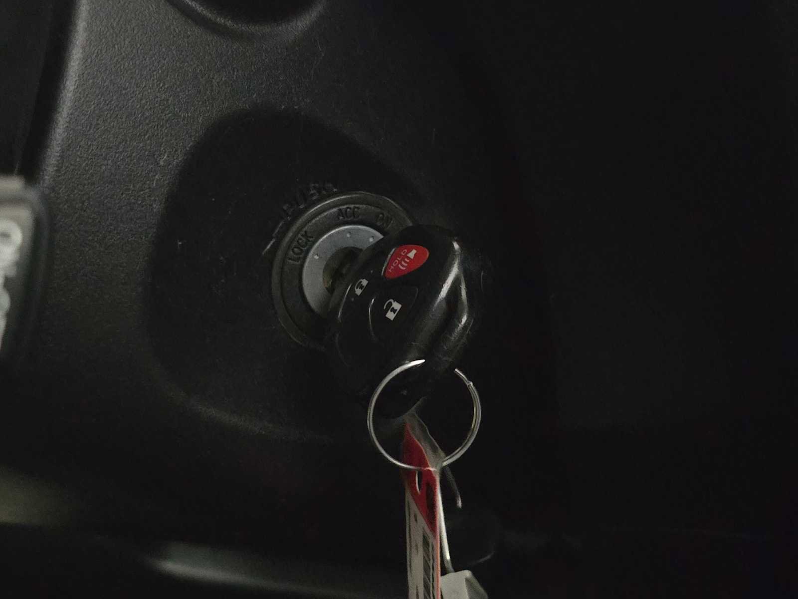 Used 2015 Toyota 4Runner SR5 image 33