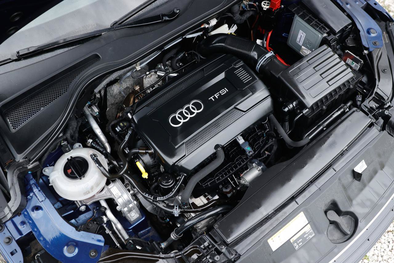 Used 2016 Audi TT 2.0T w/ Technology Package AWD/4WD image 39