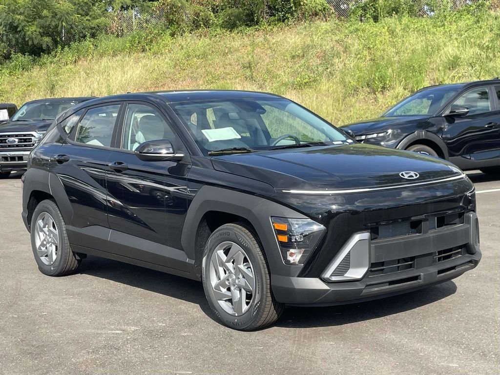 New 2026 Hyundai Kona SE