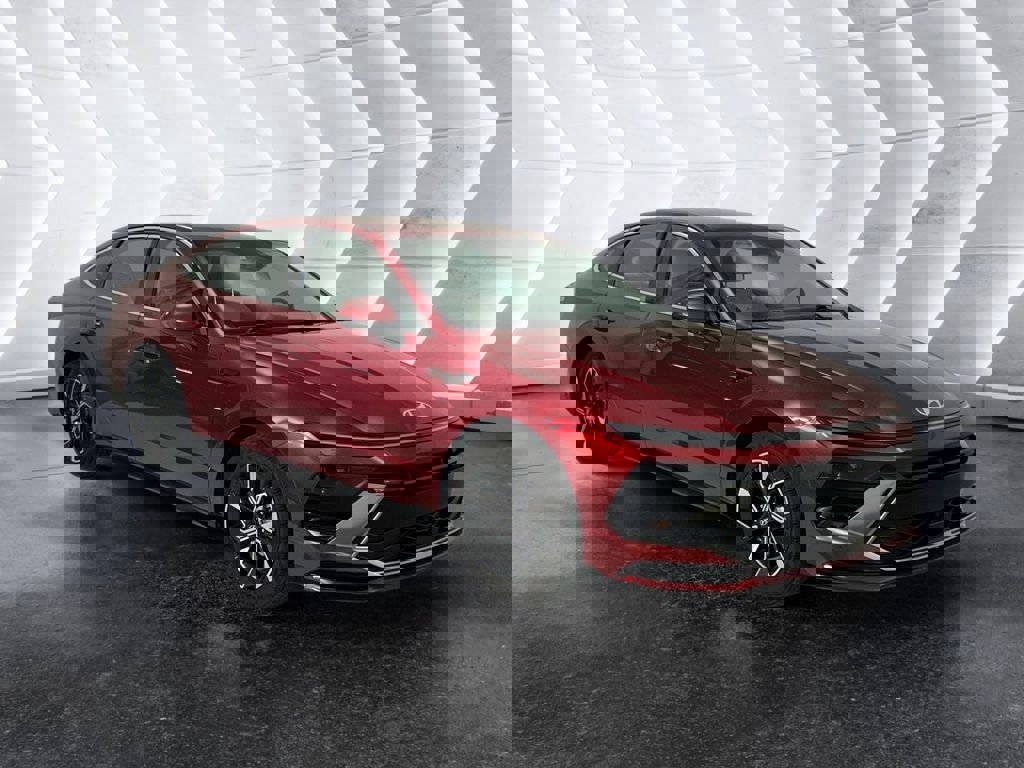 Used 2025 Hyundai Sonata SEL image 1