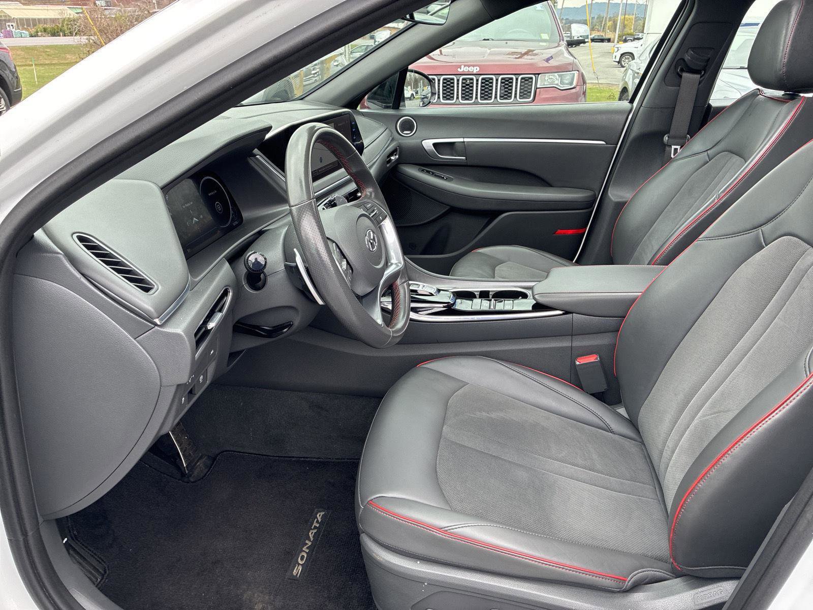 Used 2022 Hyundai Sonata SEL Plus FWD image 11