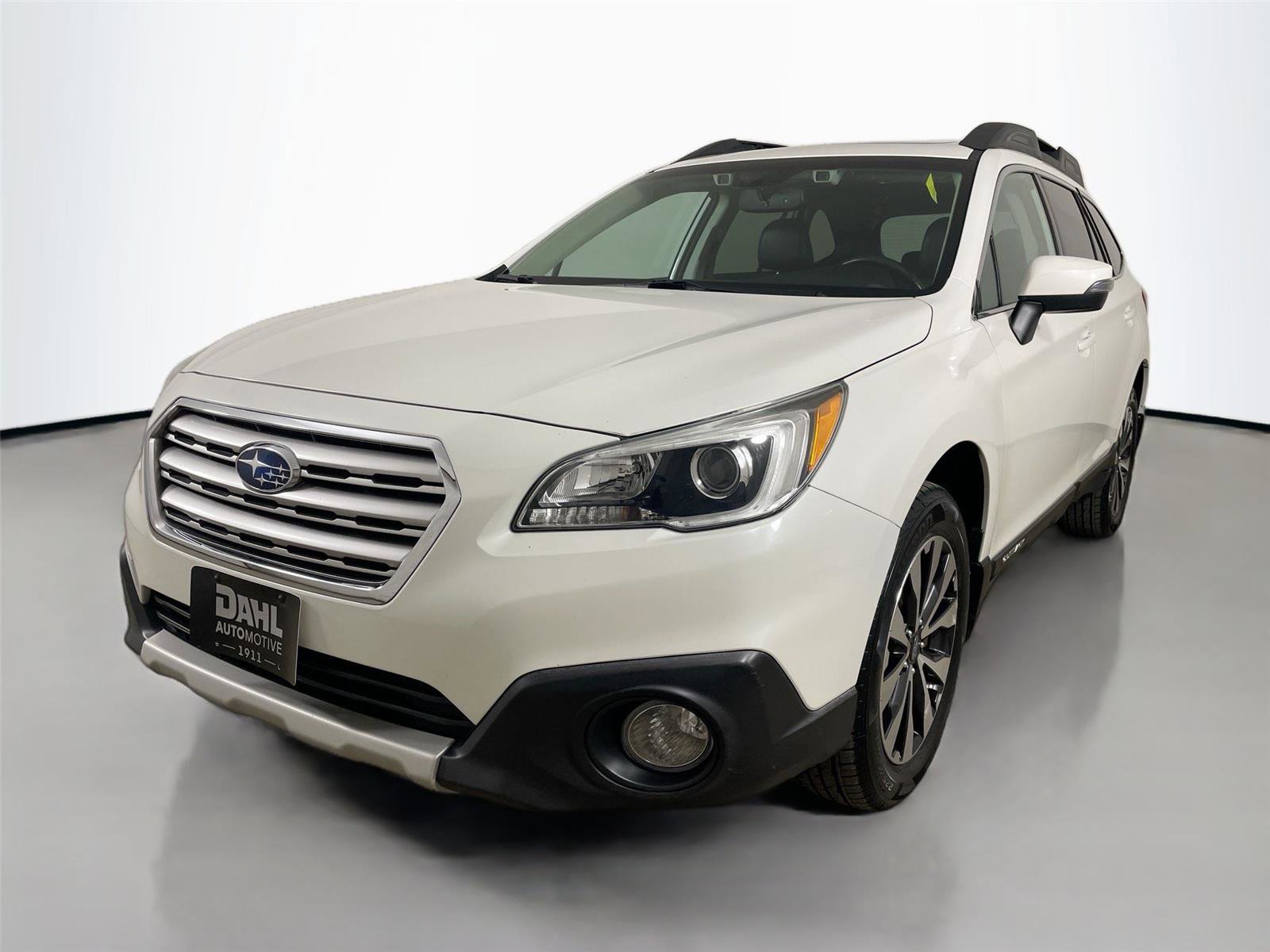 Used 2016 Subaru Outback 2.5i Limited image 4