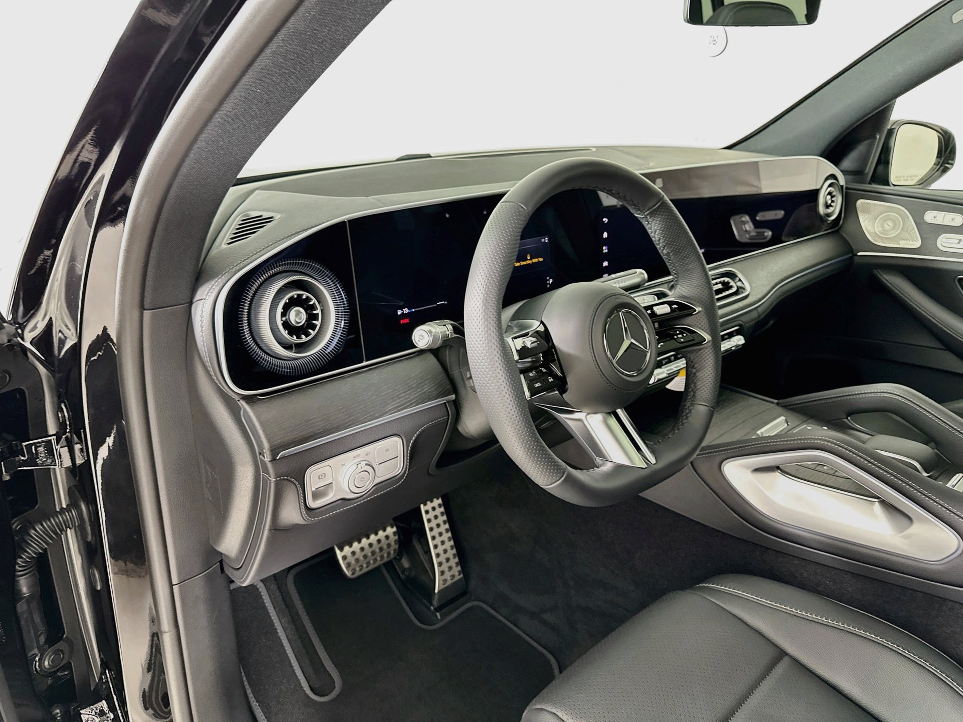 New 2027 Mercedes-Benz GLS 450 4MATIC image 10