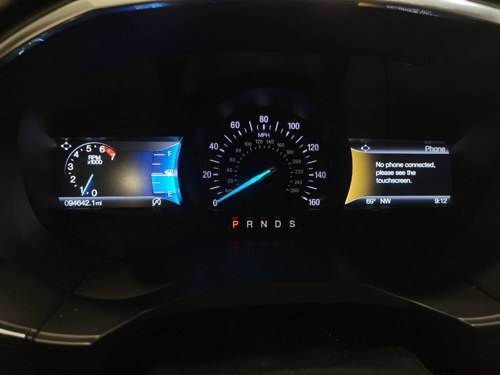 Used 2020 Ford Edge Titanium AWD/4WD image 23