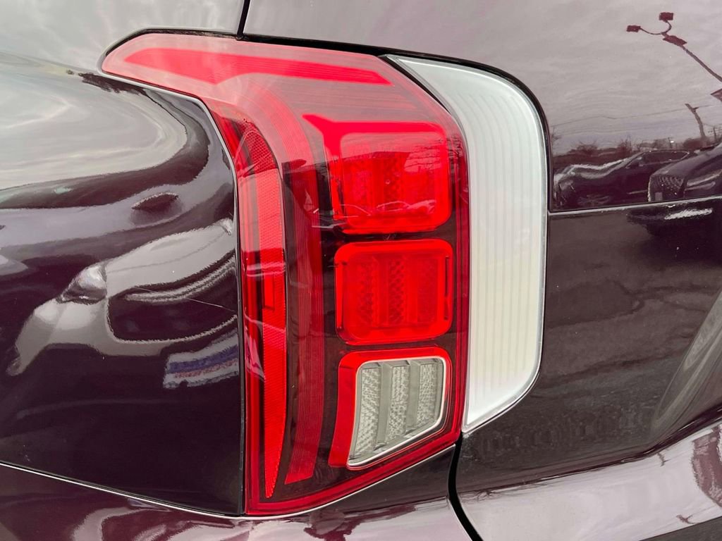 Used 2023 Hyundai Palisade Calligraphy image 10