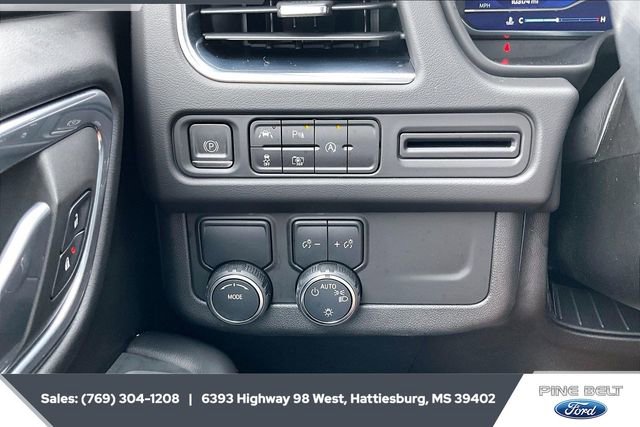 Used 2023 Chevrolet Tahoe LT w/ Luxury Package image 23