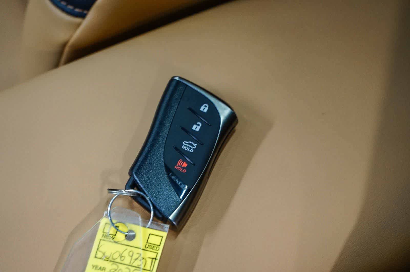 Used 2025 Lexus ES 300h F Sport w/ Accessory Package (Z1) FWD image 30