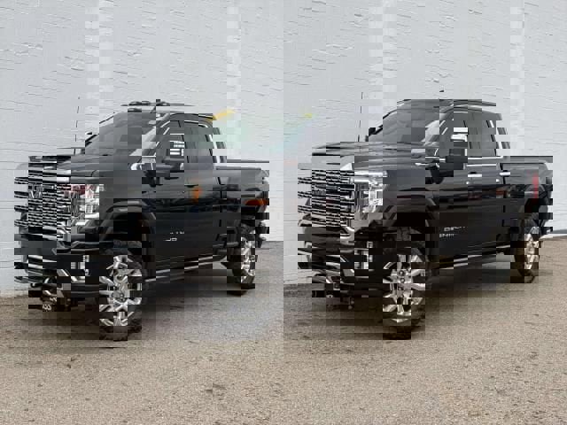 Used 2022 GMC Sierra 2500 Denali w/ Denali Black Diamond Edition image 1