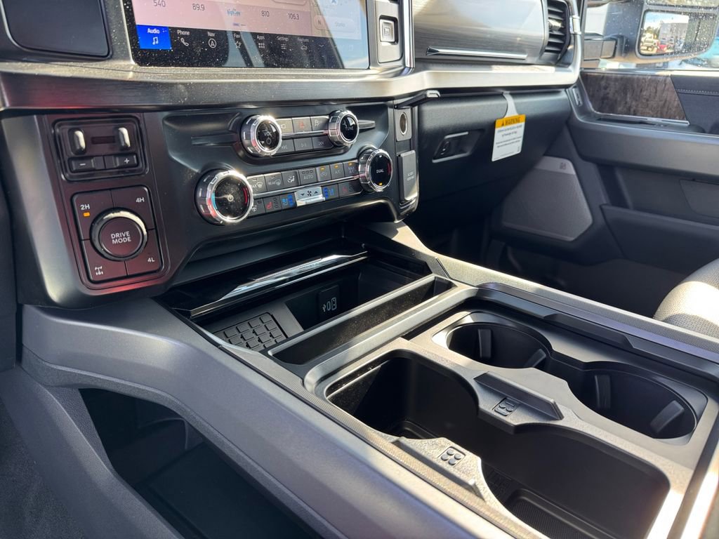 New 2026 Ford F250 Lariat image 31