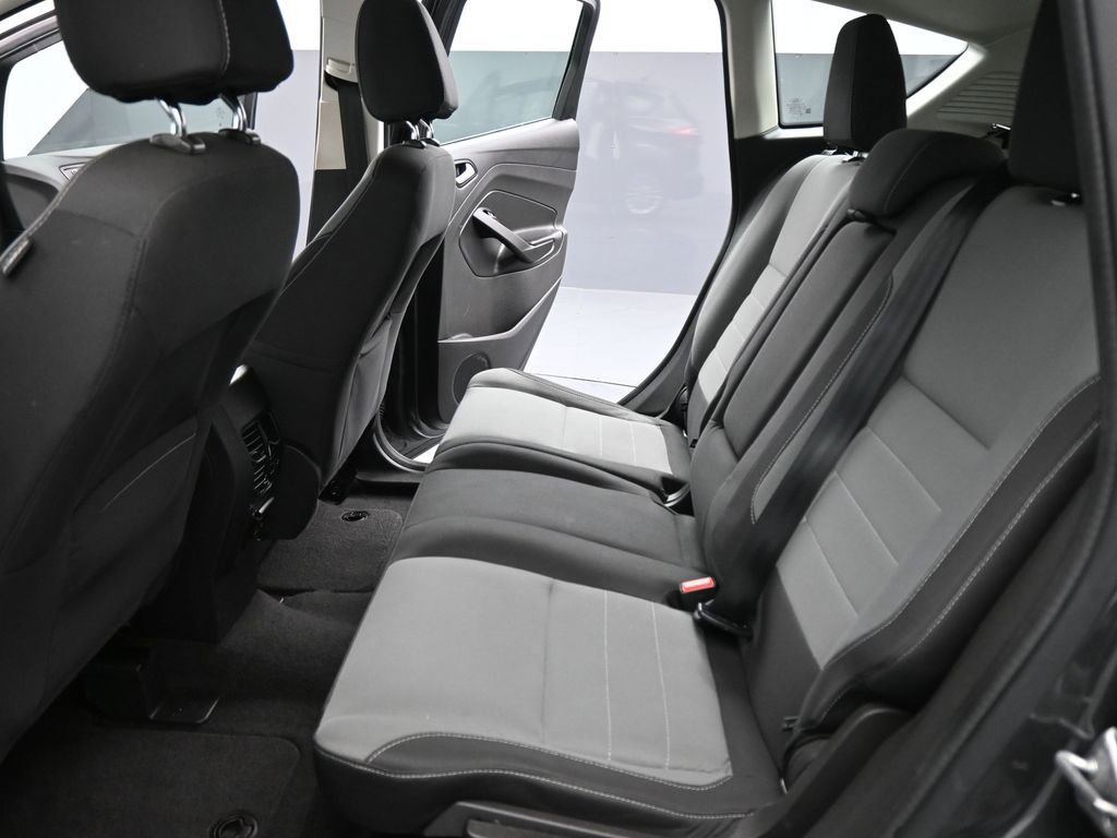 Used 2016 Ford C-MAX SE w/ Equipment Group 201A image 15