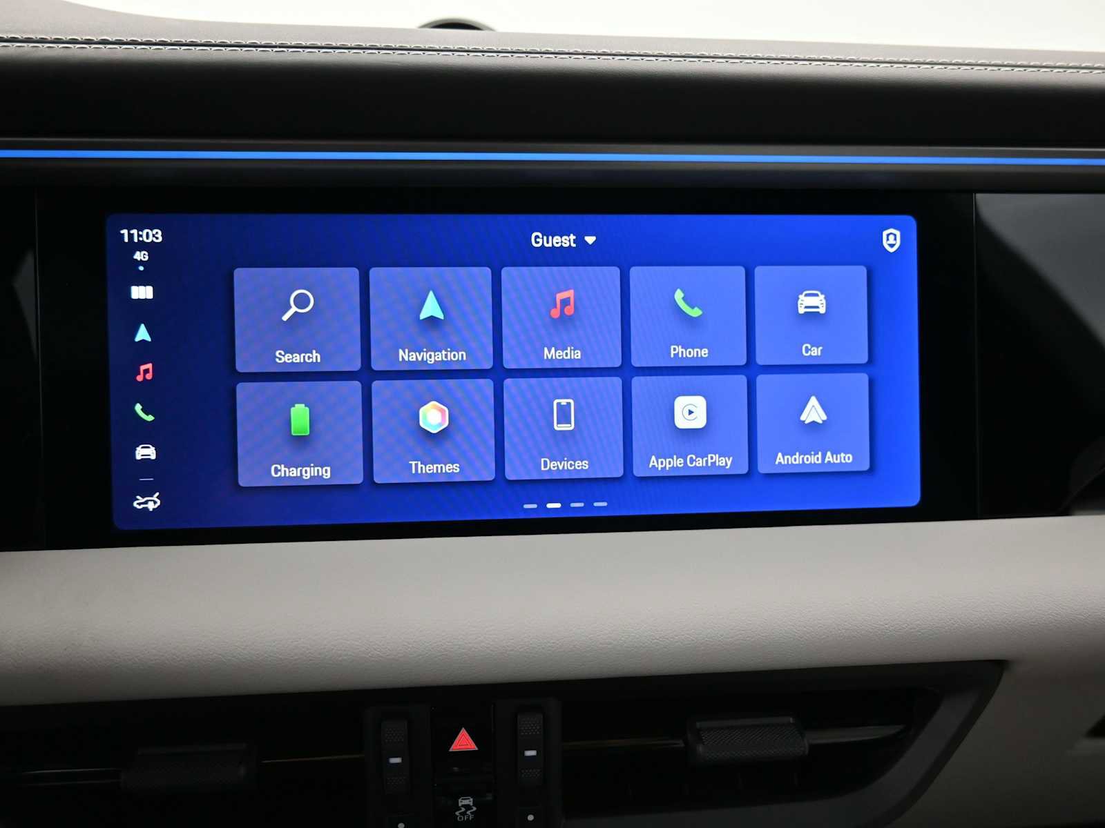 New 2025 Porsche Macan 4 Electric AWD/4WD image 13