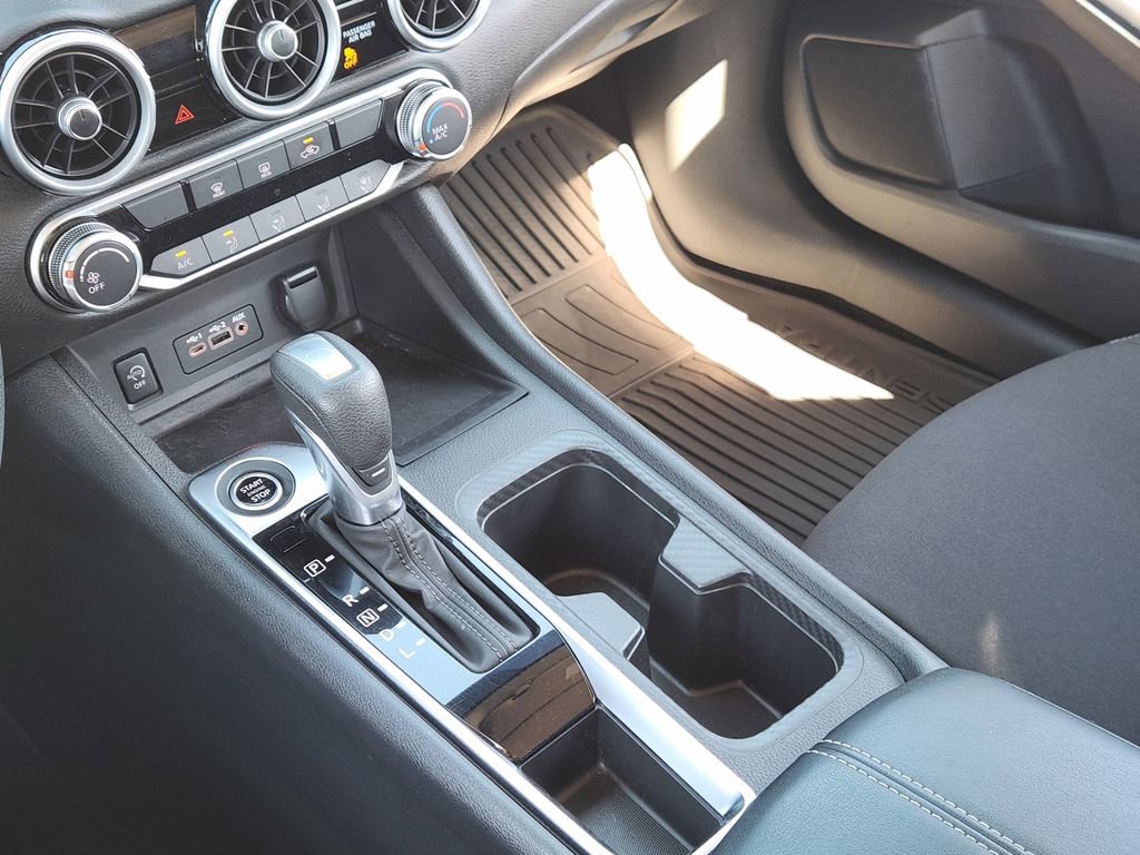 Used 2024 Nissan Sentra SV image 15