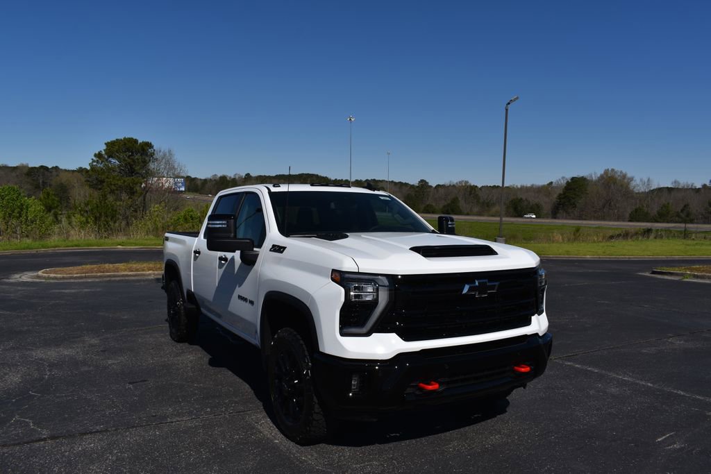 New 2026 Chevrolet Silverado 2500 LT w/ Trail Boss Package video 1