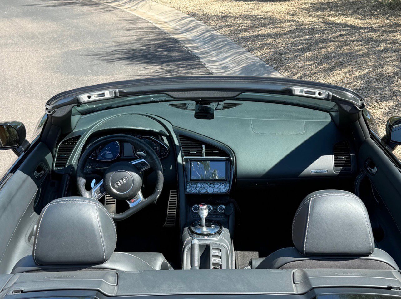 Used 2015 Audi R8 V10 w/ Full Leather Package image 7