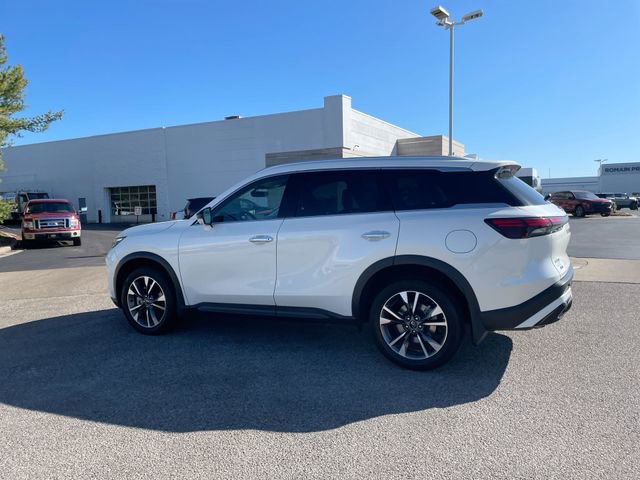 Used 2025 INFINITI QX60 Luxe AWD/4WD image 3