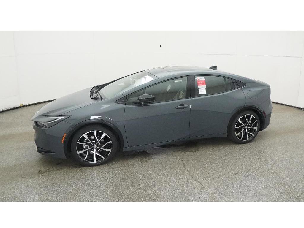 New 2026 Toyota Prius Plug-In Hybrid image 2