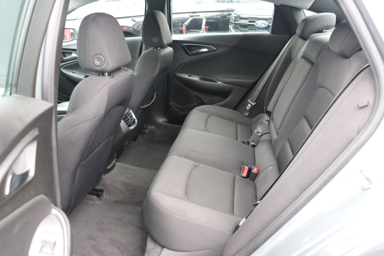 Used 2024 Chevrolet Malibu LT image 12