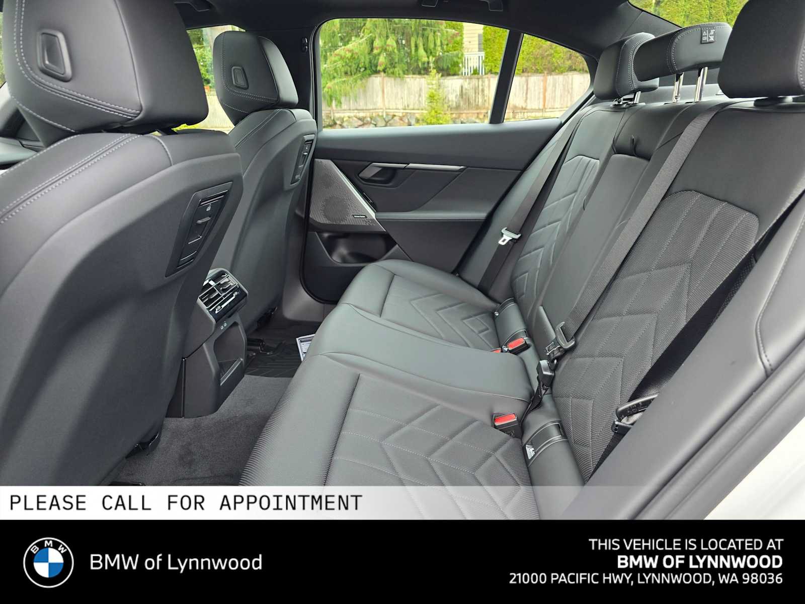 New 2026 BMW i5 eDrive40 w/ M Sport Package AWD/4WD image 17