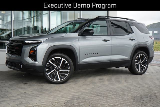 Used 2026 Chevrolet Equinox RS w/ Convenience Package III FWD image 4