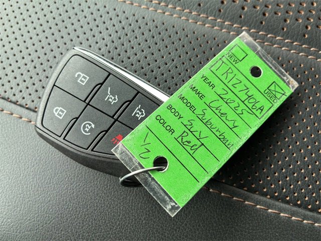 Certified 2025 Chevrolet Suburban High Country w/ Sun And Tow Package image 23