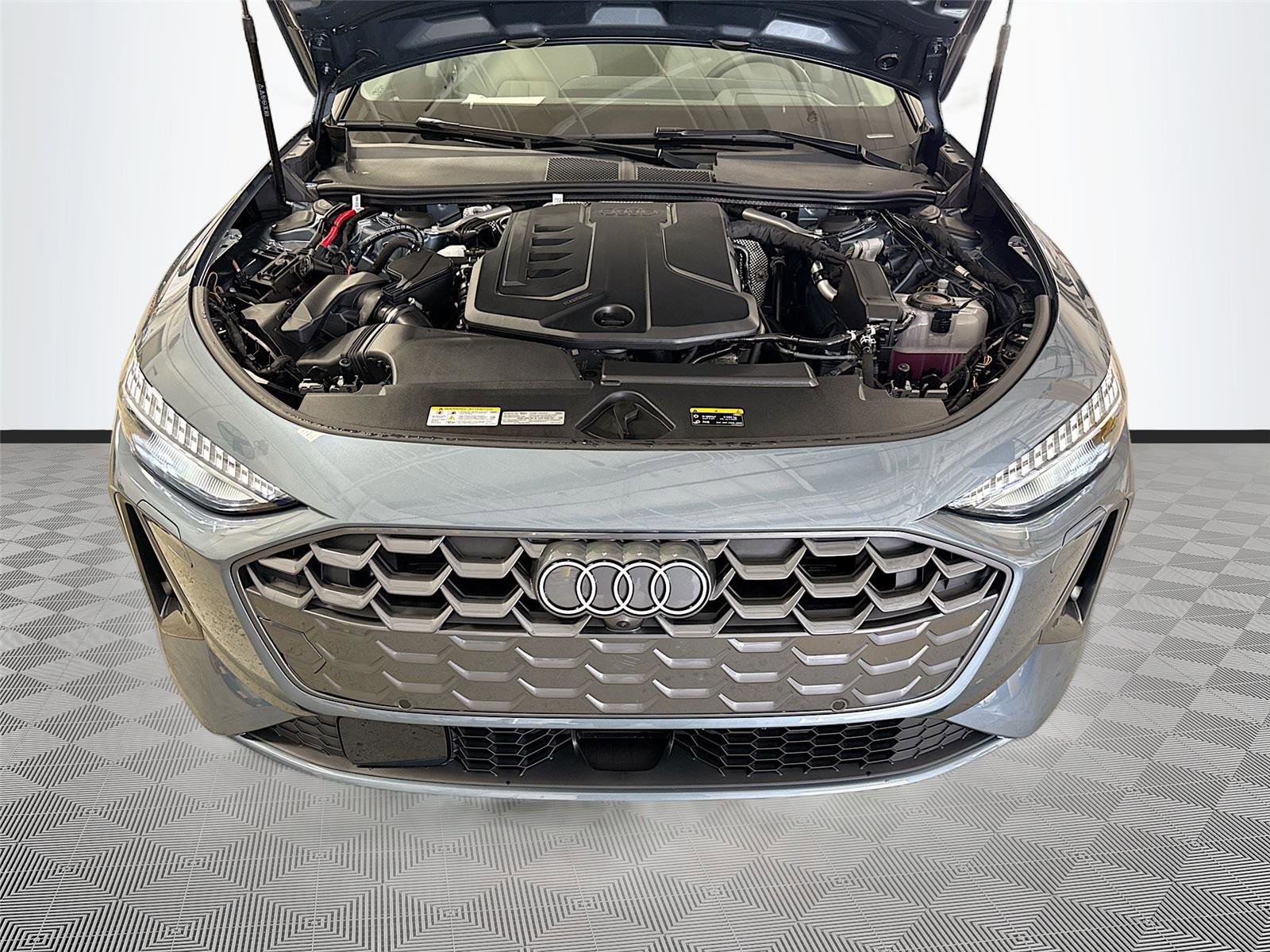 Used 2025 Audi A5 2.0T Prestige AWD/4WD image 31