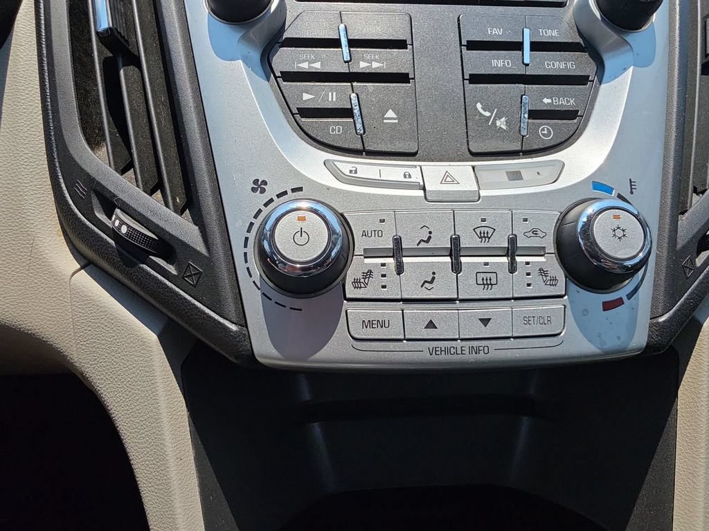 Used 2011 Chevrolet Equinox LT FWD image 19