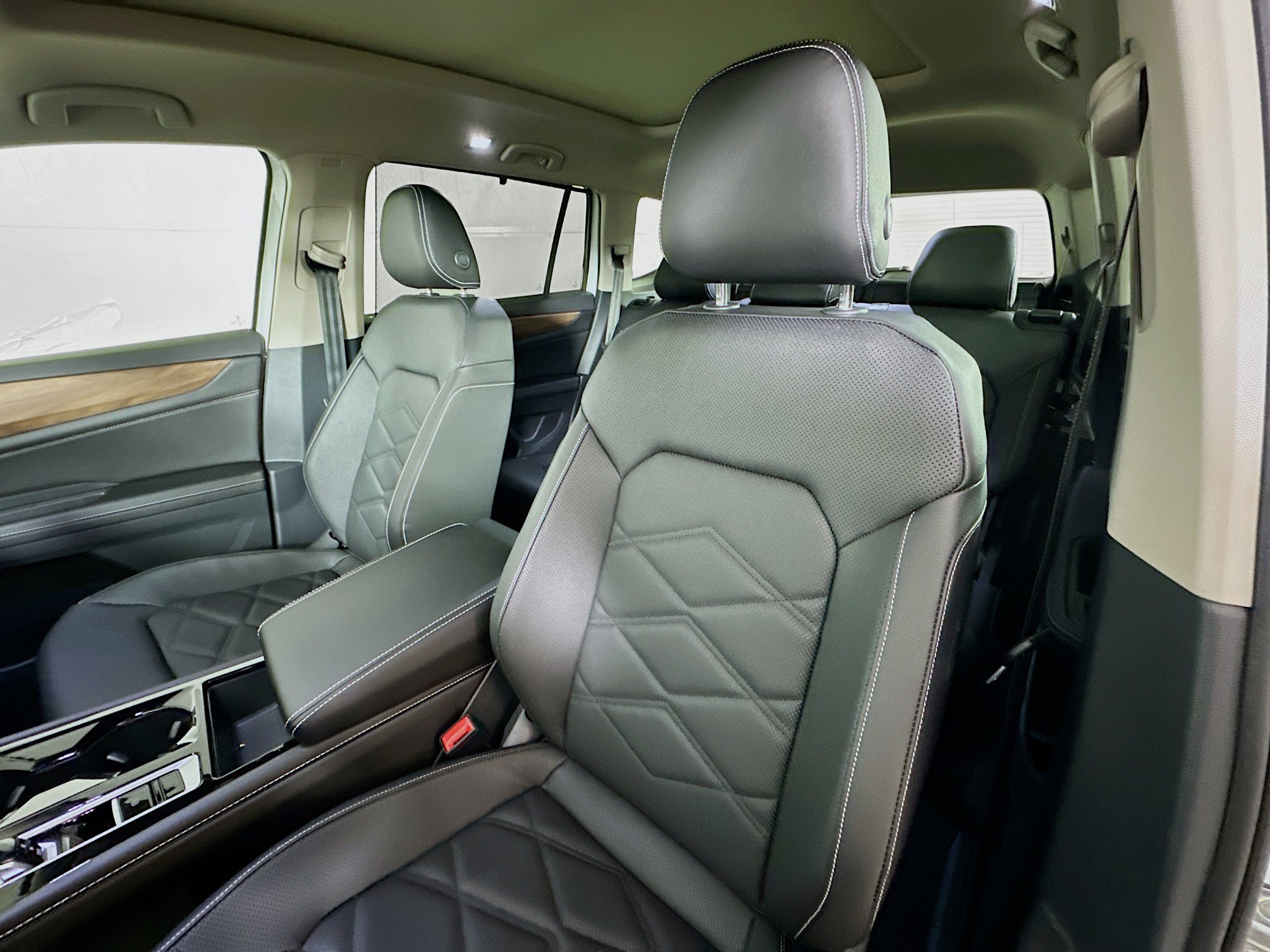 New 2026 Volkswagen Atlas SE AWD/4WD image 19