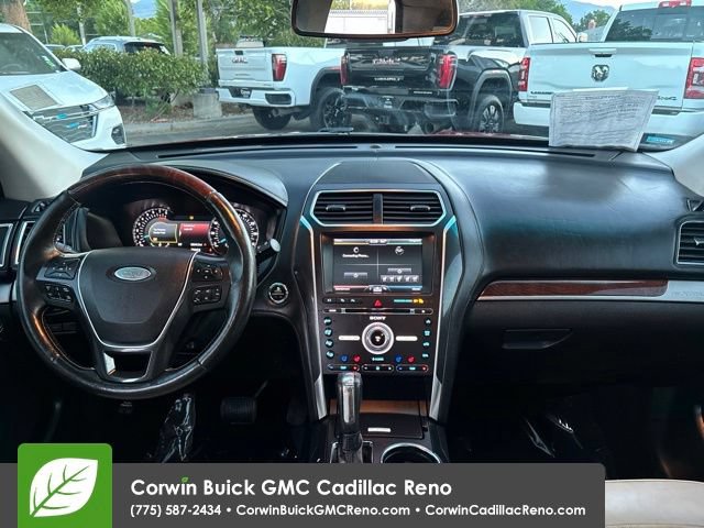 Used 2016 Ford Explorer Platinum AWD/4WD image 10