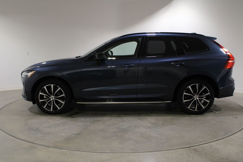 Used 2025 Volvo XC60 B5 Ultra w/ Climate Package image 2