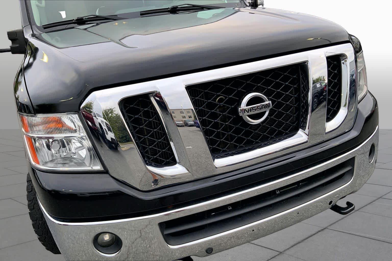 Used 2021 Nissan NV 3500 SL RWD image 25