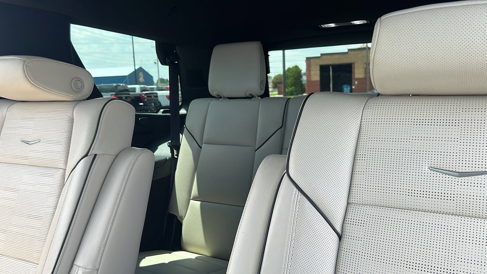 Used 2024 Cadillac Escalade Sport image 37