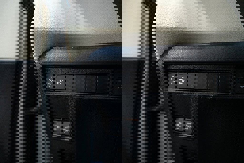 Used 2024 Toyota Sienna XLE image 22