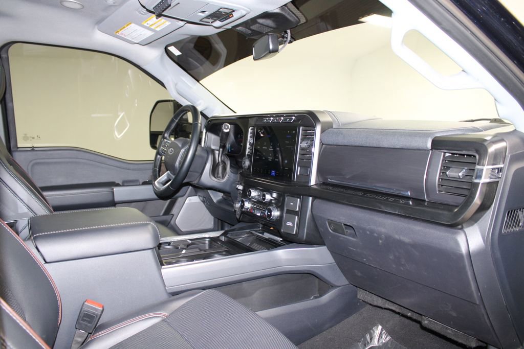 Used 2024 Ford F250 Lariat w/ Lariat Ultimate Package image 34